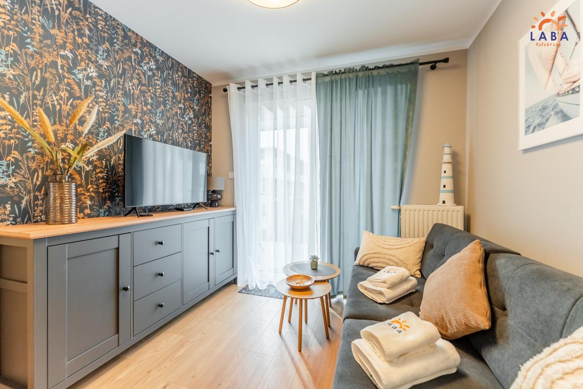 Laba Kolobrzeg Apartamenty Kollataja Z Parkingiem Kültér fotó